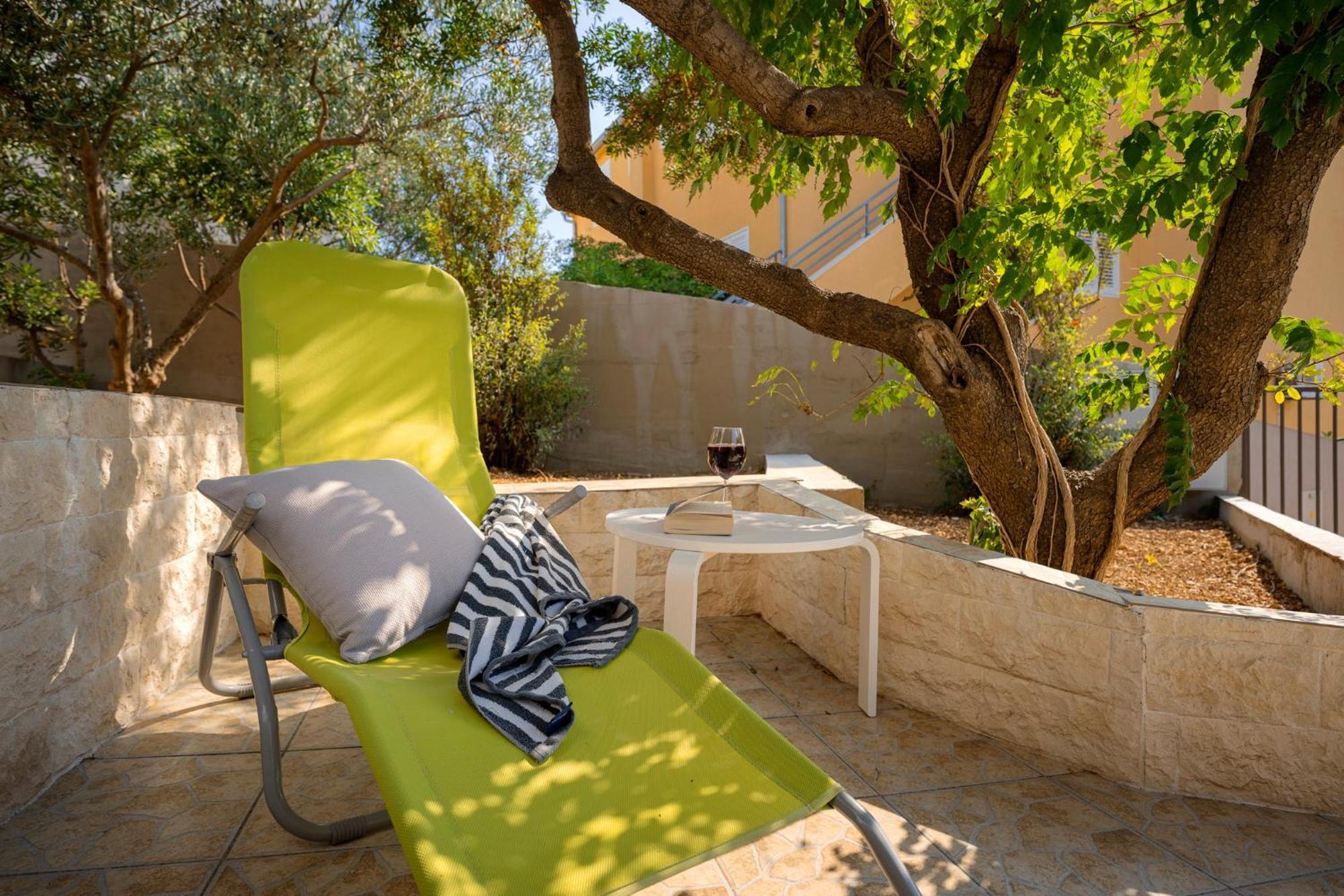 Big Sunny Terrace Apartment Hvar Hvar Town Exterior photo